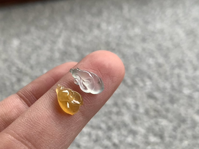 ️ 兰花一对，尺寸10.1×5.6×3.1/8.4×5.9×3.7