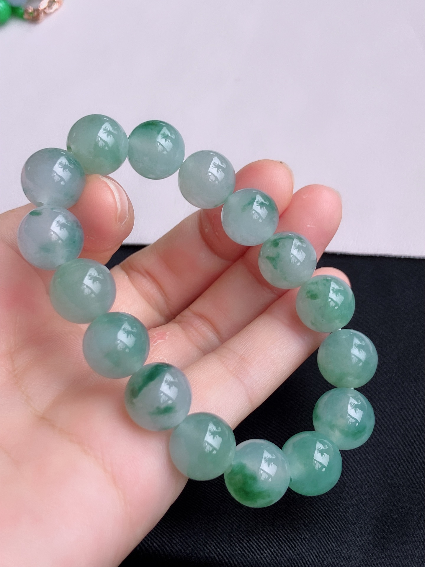 ️，冰飘花手串，晶莹剔透，花色清爽，尺寸12.5，自然光实拍