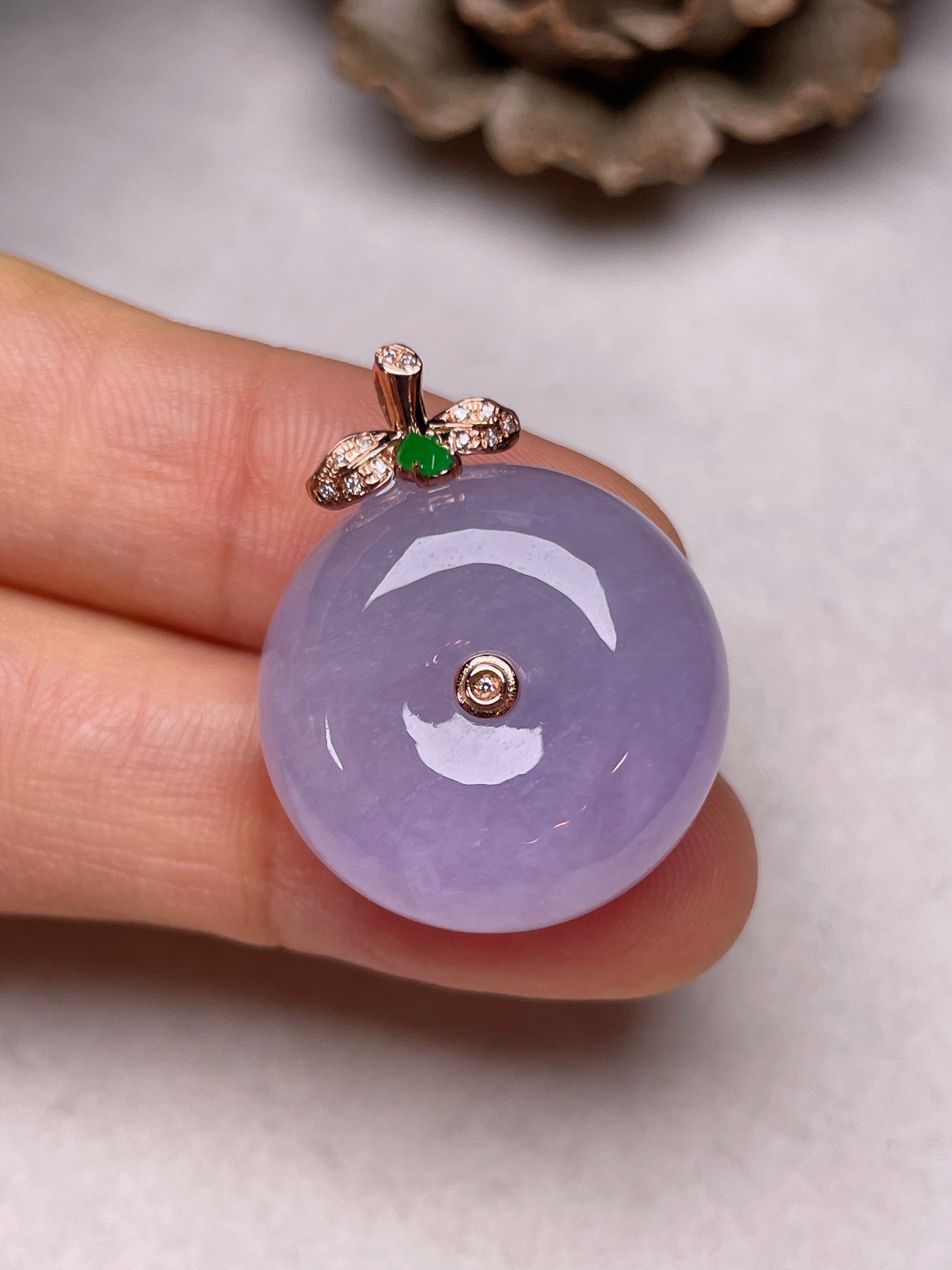 ️ 18k金镶平安扣，冰糯种满紫，无裂，一手货源整体长26，编号