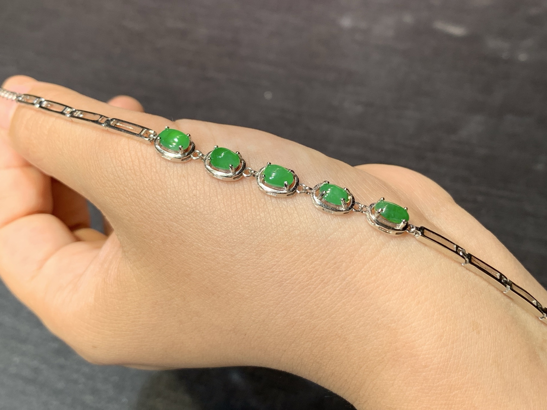 冰辣绿色蛋面手链 s925银，5.8-4.3-2.5