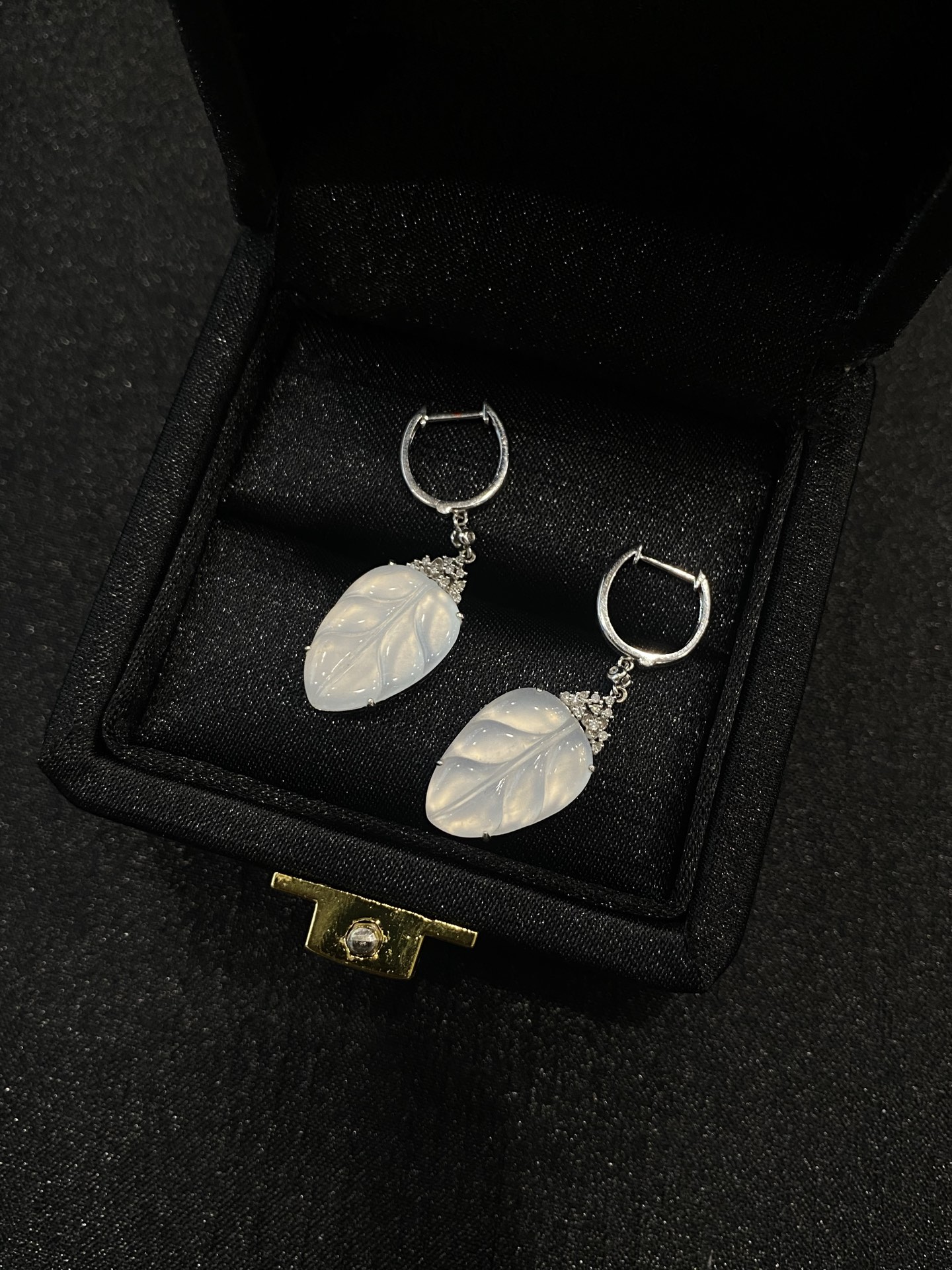 20260428（四）,18K茅台白树叶耳坠,整体39/12/4.4,裸石17.1/12/2.2