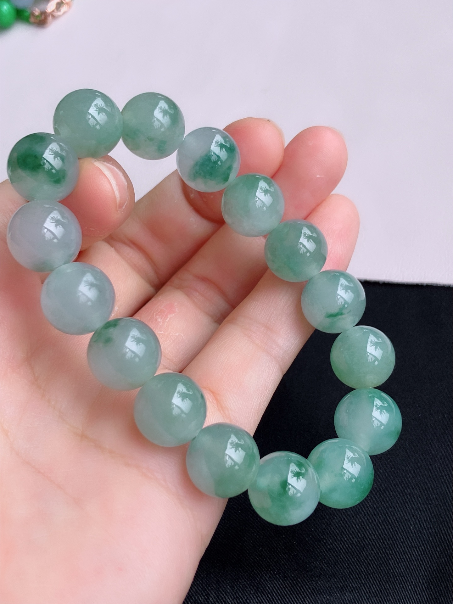 ️，冰飘花手串，晶莹剔透，花色清爽，尺寸12.5，自然光实拍