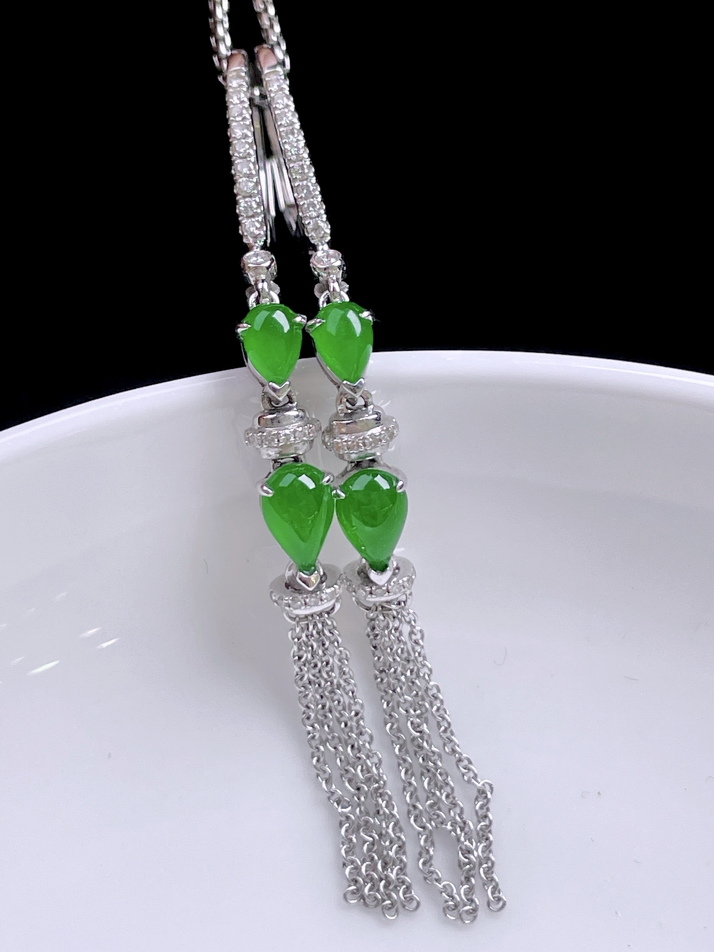 ️ 满绿耳坠，色泽浓郁，种老水润，18k金镶嵌：58.3，裸石：6.6/4