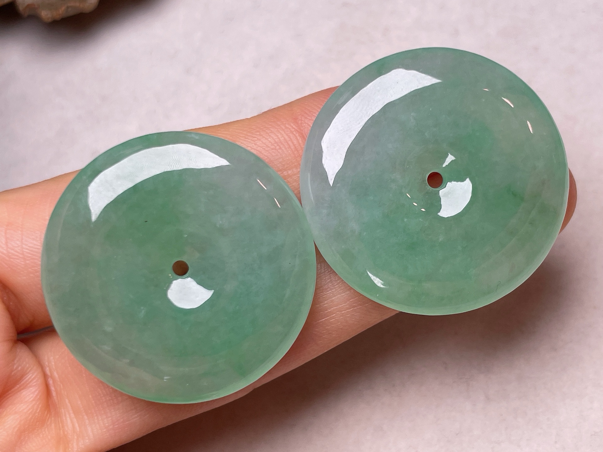 ️ 【平安扣】，冰糯种满底色无裂一手货源裸石尺寸30.8/5.6、30.7/5.5