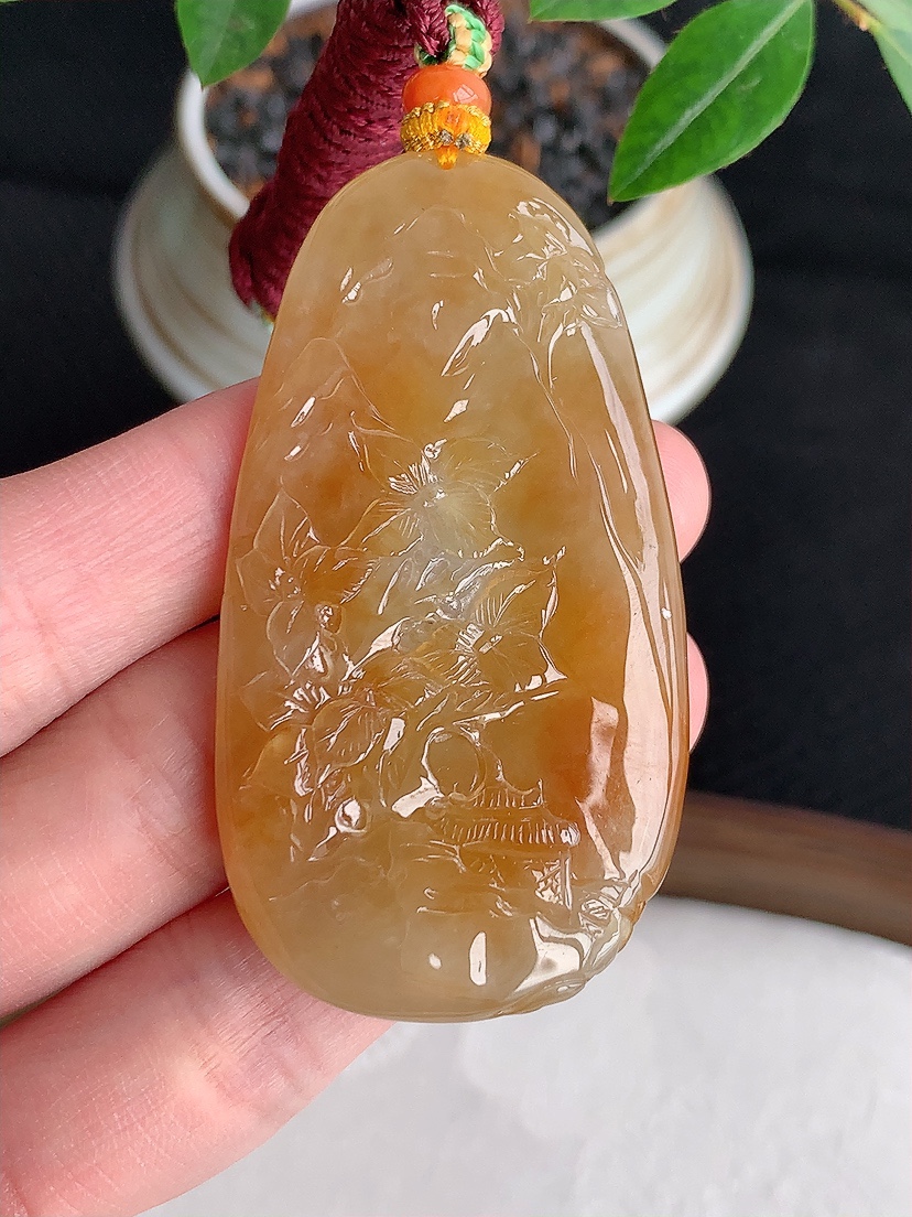 天然A货翡翠黄翡意境山水牌吊坠 
尺寸59.3-32-6.6mm 重量33.00g 0430