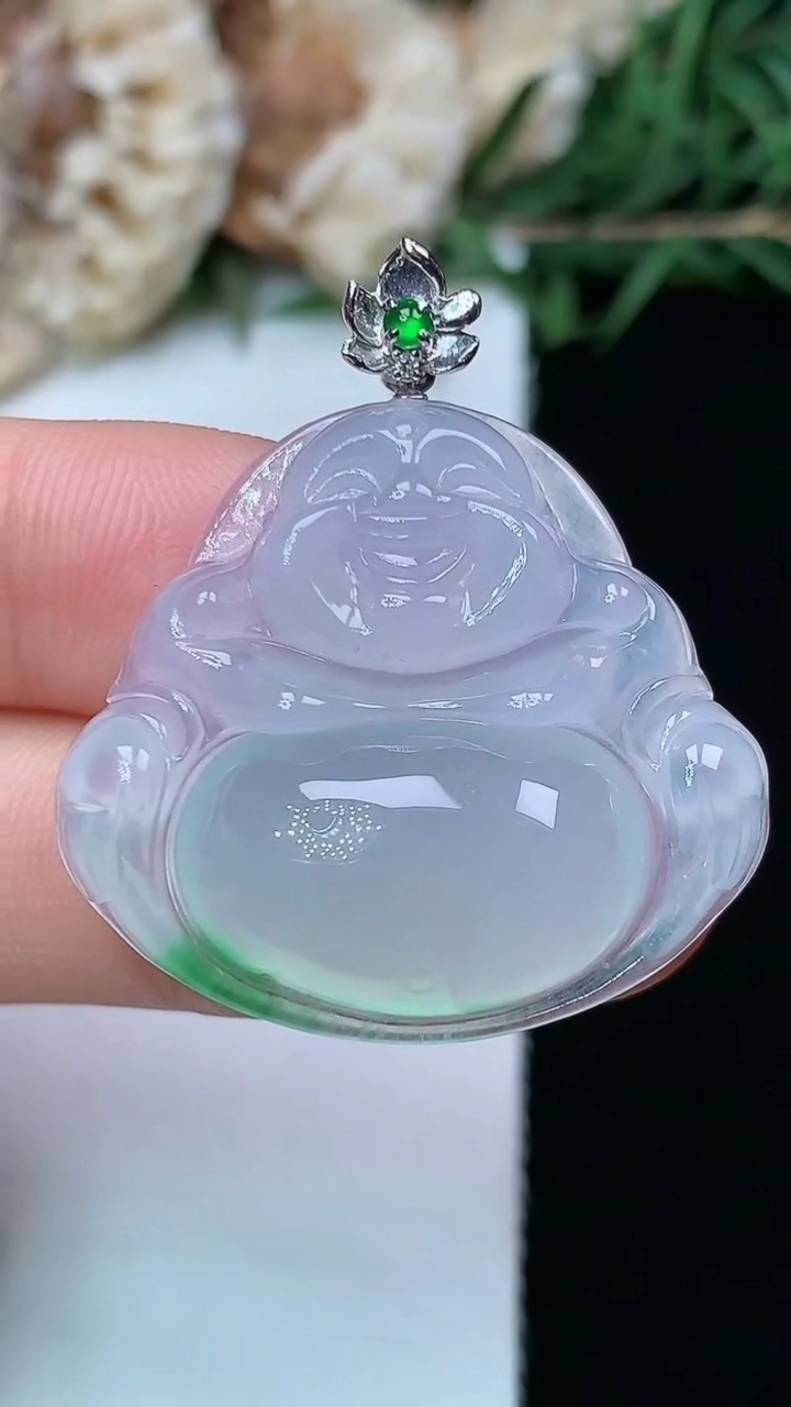 天然A货翡翠佛公吊坠，尺寸26.2-29-6.6，重量:6.85g
5月3日