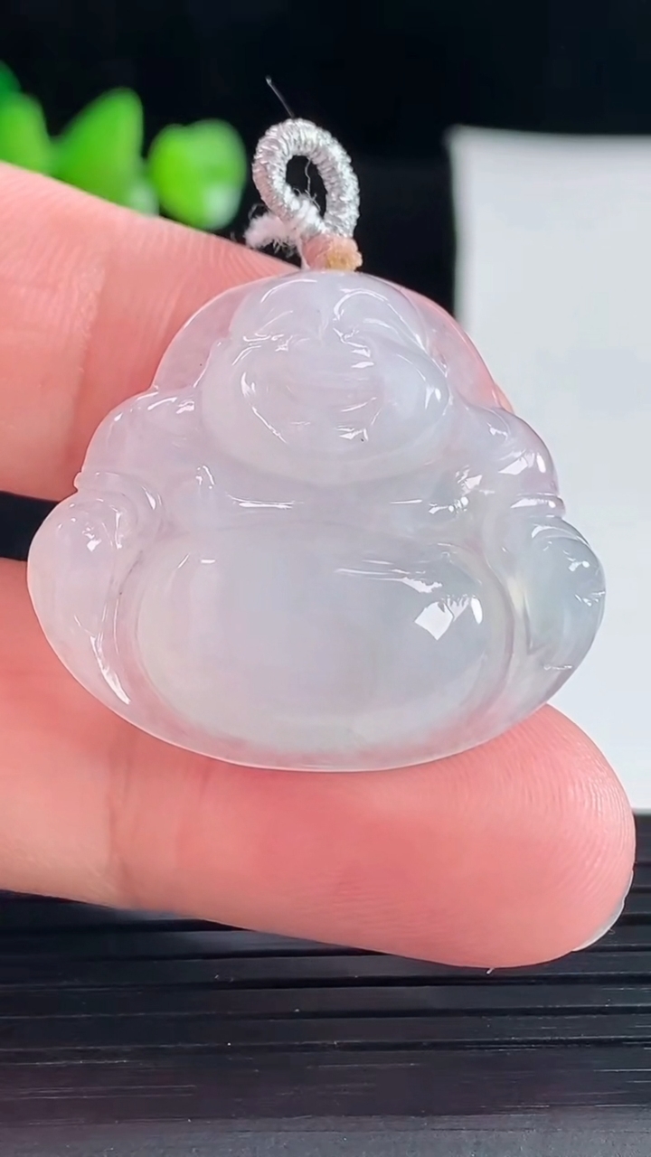 天然A货翡翠佛公吊坠，尺寸28-31-5.8重量:7.32g
5月5日