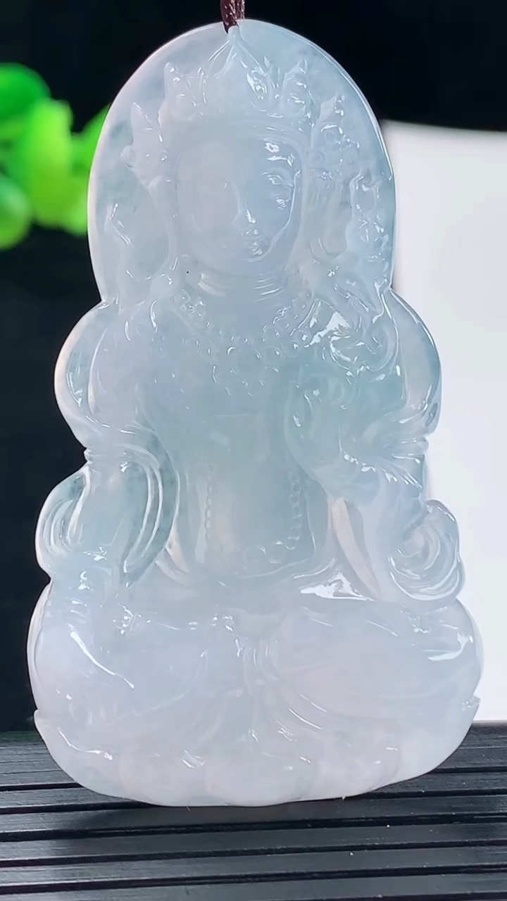 天然A货翡翠紫罗兰 飘花度母菩萨吊坠，尺寸56.8-33-6重量:19.29g
5月6日