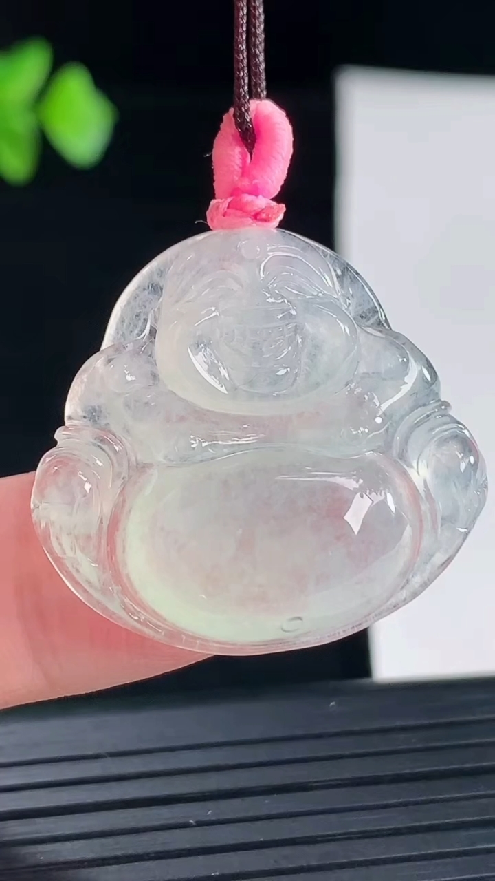 天然A货翡翠佛公吊坠，尺寸27-28.5-5.8重量:6.55g
5月7日