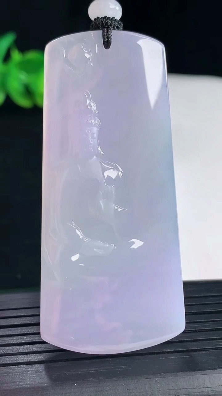 天然A货翡翠种紫罗兰观音菩萨吊坠，尺寸64.6-30-8重量:32.29g
5月7日