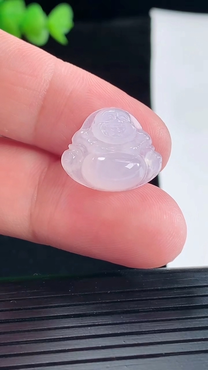天然A货翡翠佛公吊坠，尺寸15.5-18-6重量:2.53g
5月8日