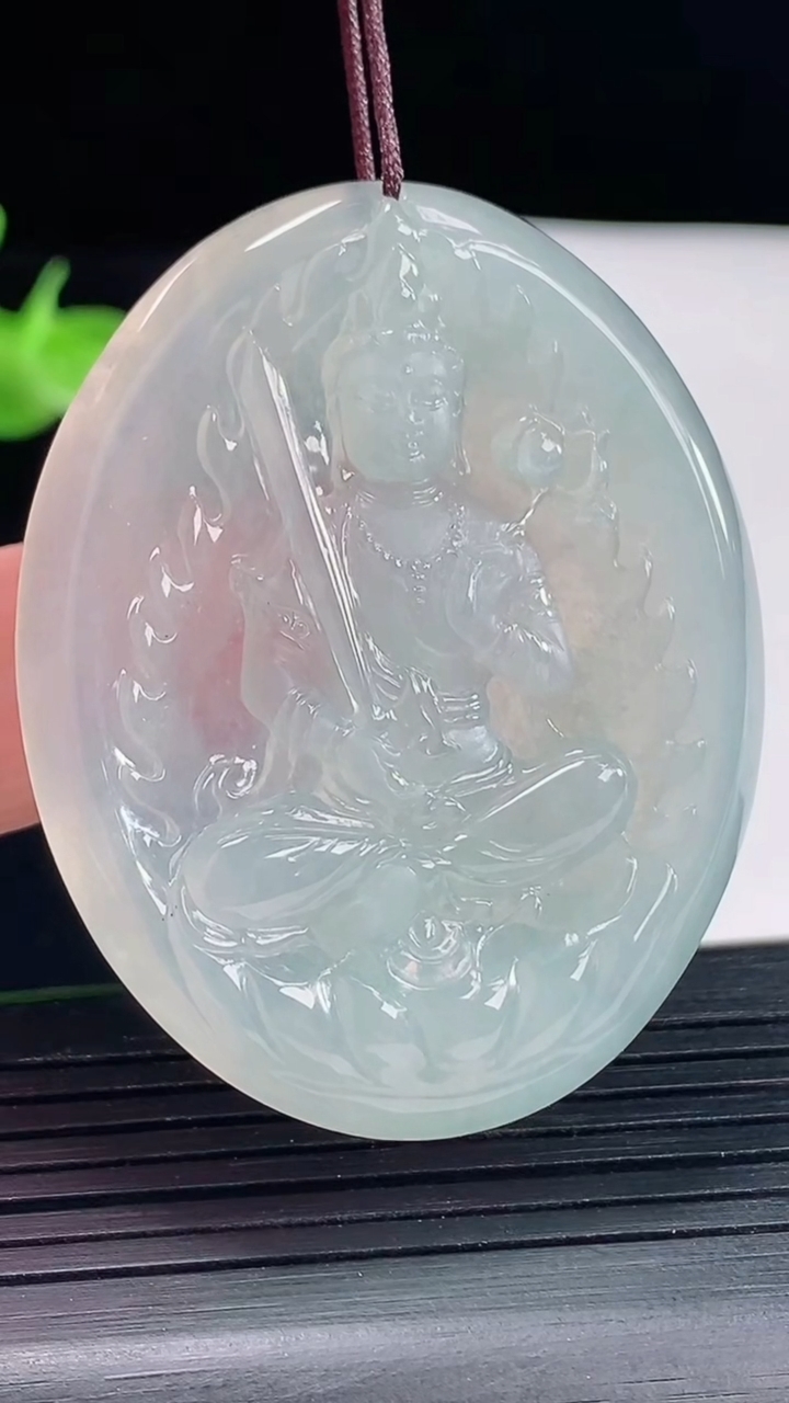天然A货翡翠文殊菩萨吊坠，尺寸48.6-39-6重量:21.11g
5月9日