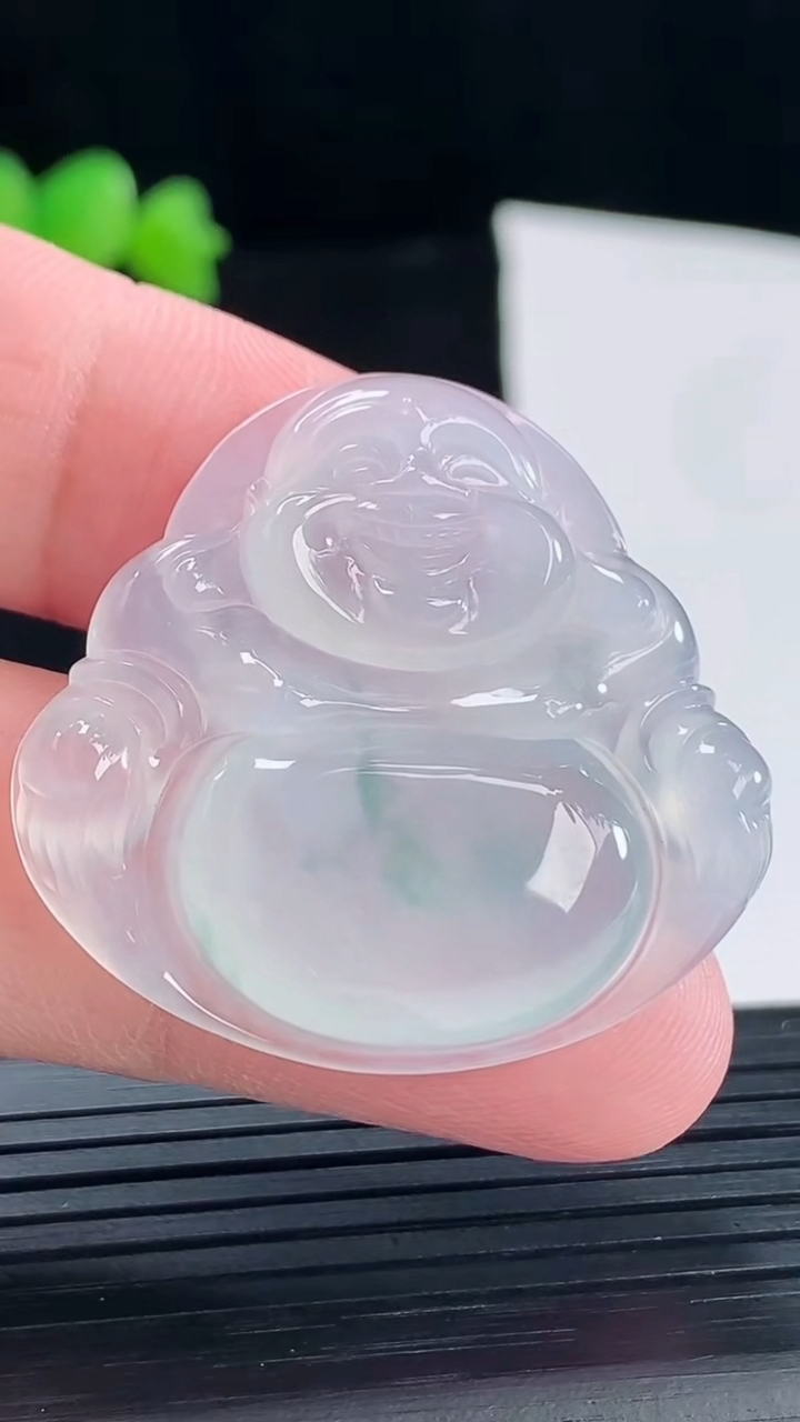 天然A货翡翠种飘花佛公吊坠，尺寸33-35.5-5.8重量:10.04g
5月10日