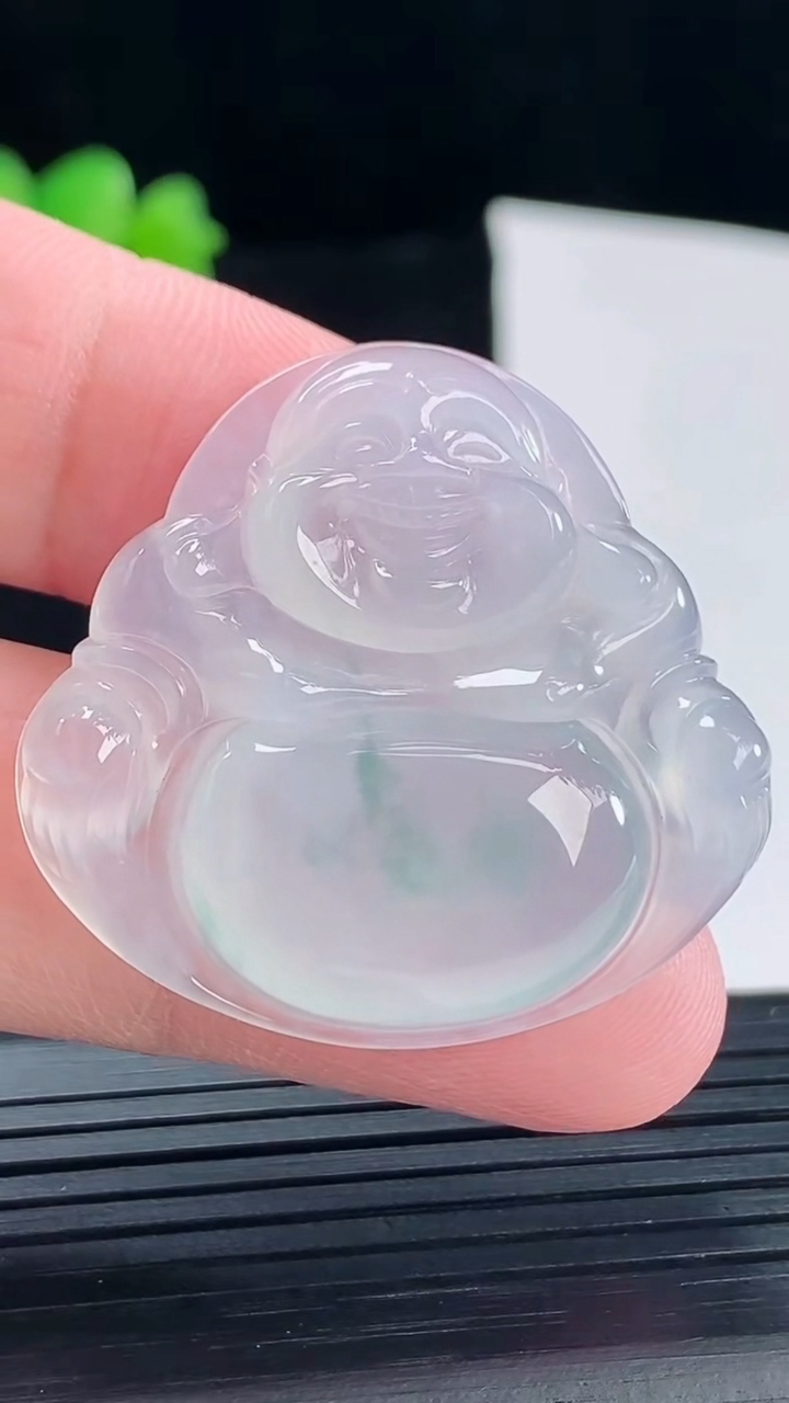 天然A货翡翠种飘花佛公吊坠，尺寸33-35.5-5.8重量:10.04g
5月10日