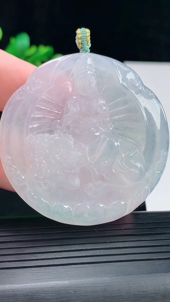 天然A货翡翠文殊菩萨吊坠，尺寸52.5-5重量:29.48g
5月12日