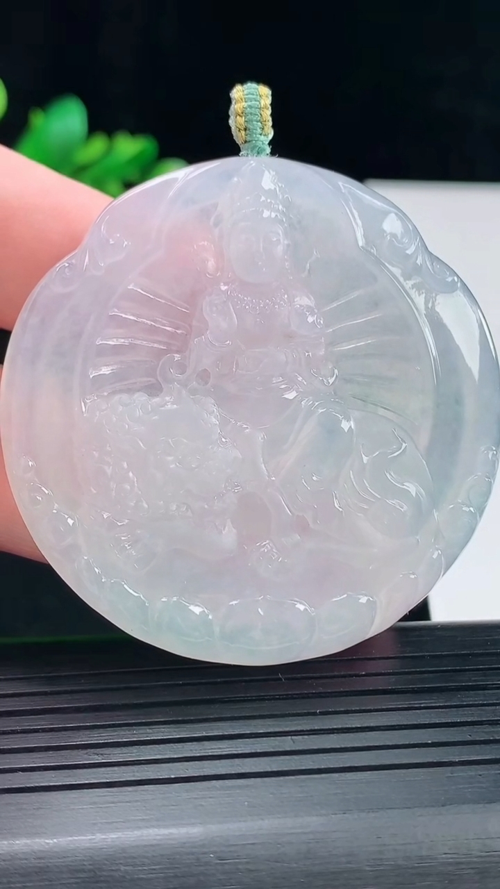 天然A货翡翠文殊菩萨吊坠，尺寸52.5-5重量:29.48g
5月12日