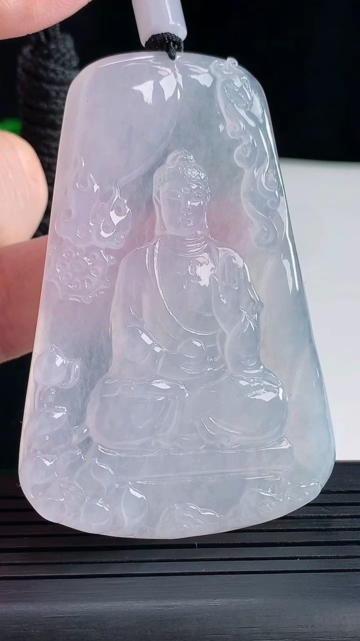 天然A货翡翠种紫罗兰阿弥陀佛吊坠，尺寸67.6-45.5-6重量:42.57g
5月16日