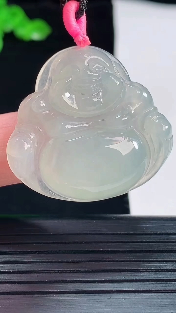 天然A货翡翠佛公吊坠，尺寸31-34.5-5.2重量:8.80g
5月20日