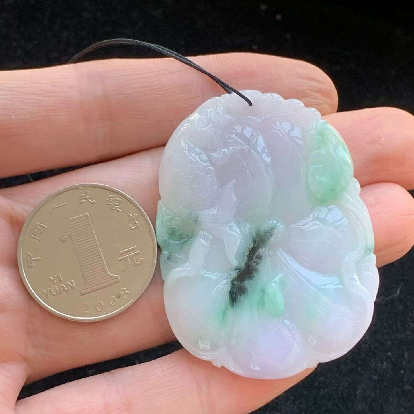 A货天然翡翠冰糯种春彩荷花鱼吊坠重量21.22g
5月22日