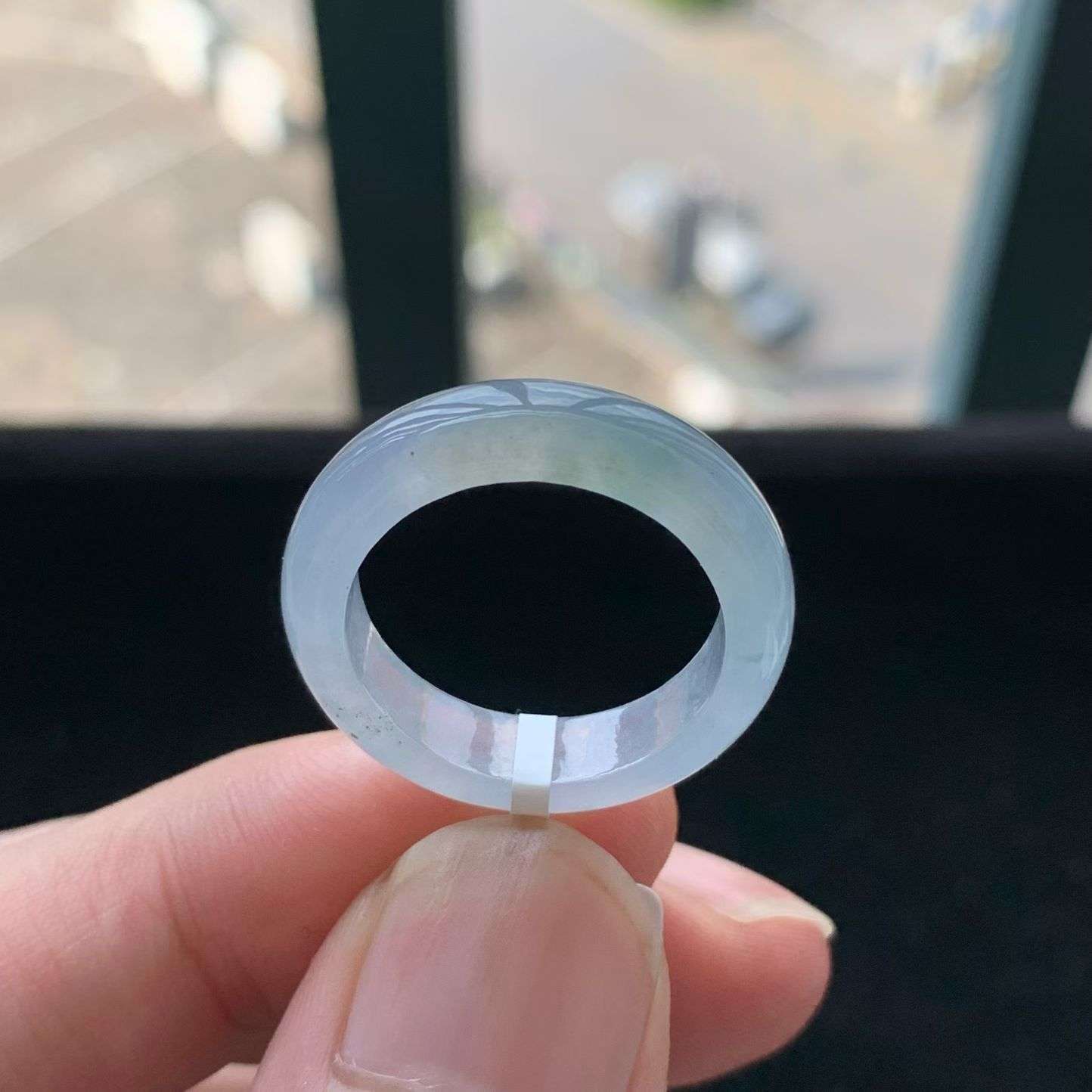 A货天然翡翠冰种紫罗兰飘黄翡戒指19-20号重量4.10g
5月30日