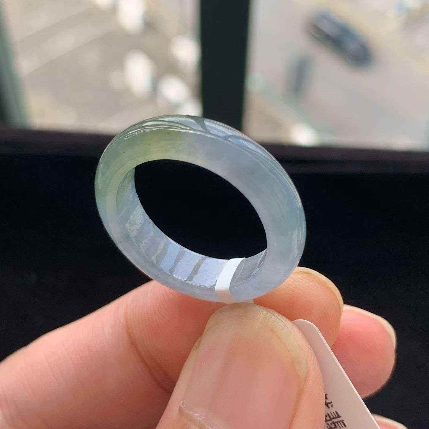 A货天然翡翠冰糯种紫罗兰黄翡戒指19-20号重量4.20g
5月30日