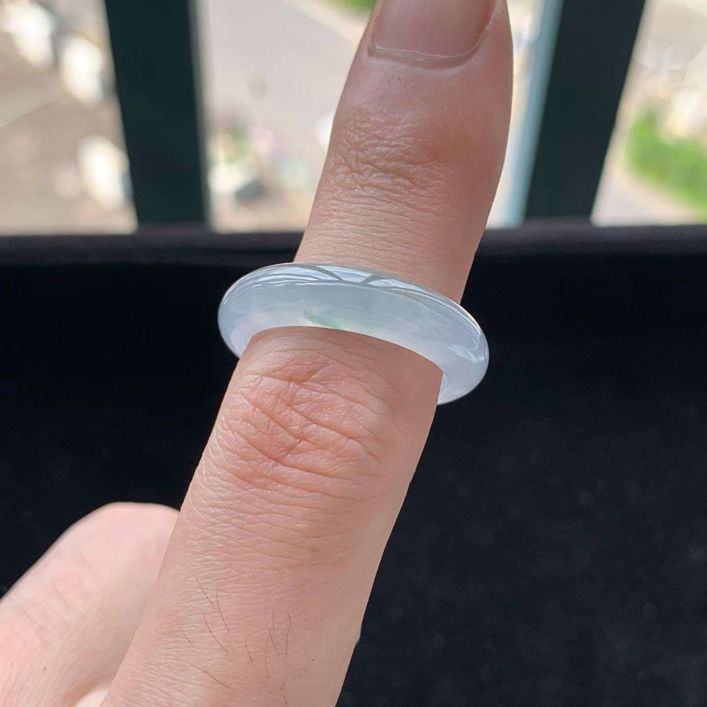 A货天然翡翠冰种紫罗兰飘黄翡戒指19-20号重量4.10g
5月30日