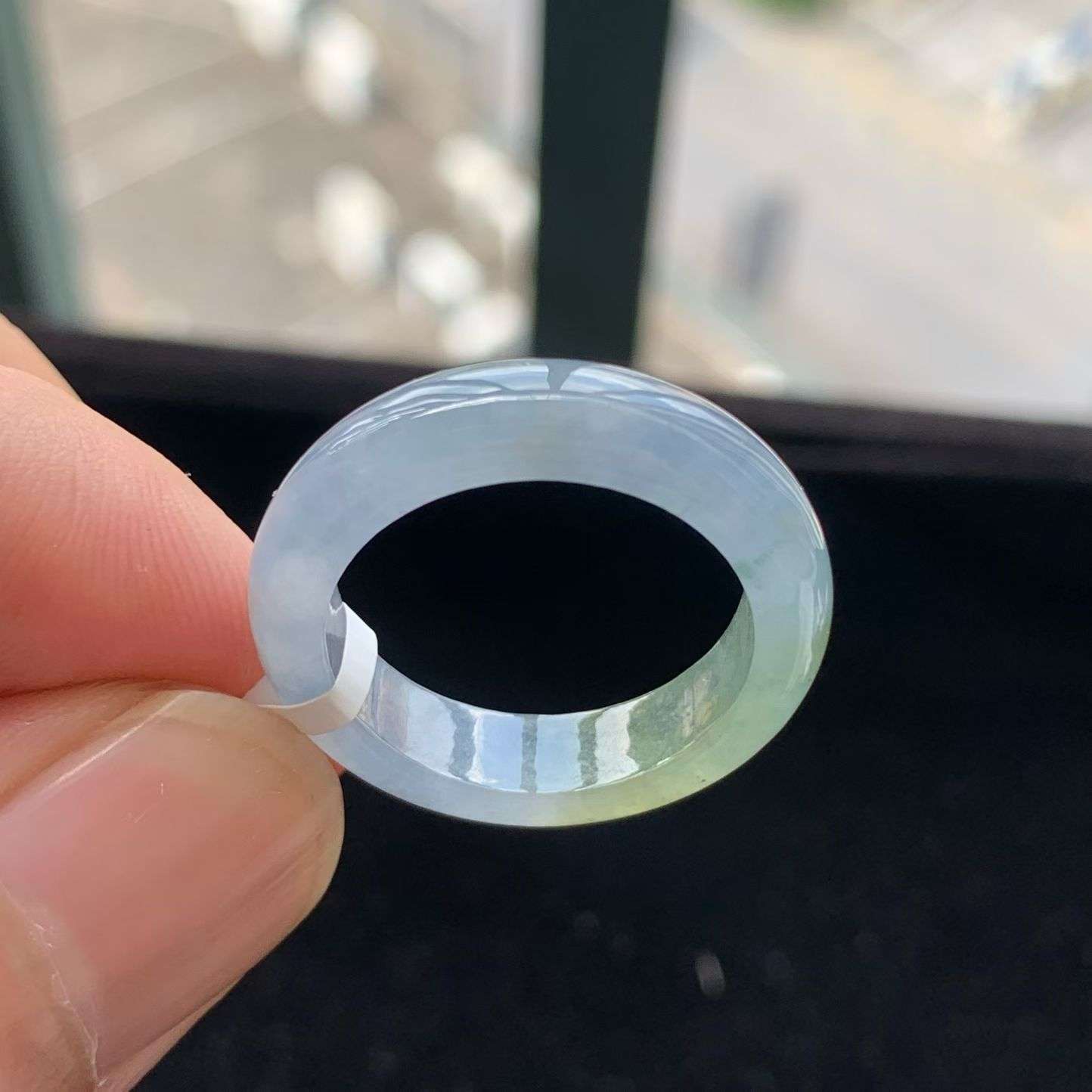 A货天然翡翠冰糯种紫罗兰黄翡戒指19-20号重量4.20g
5月30日