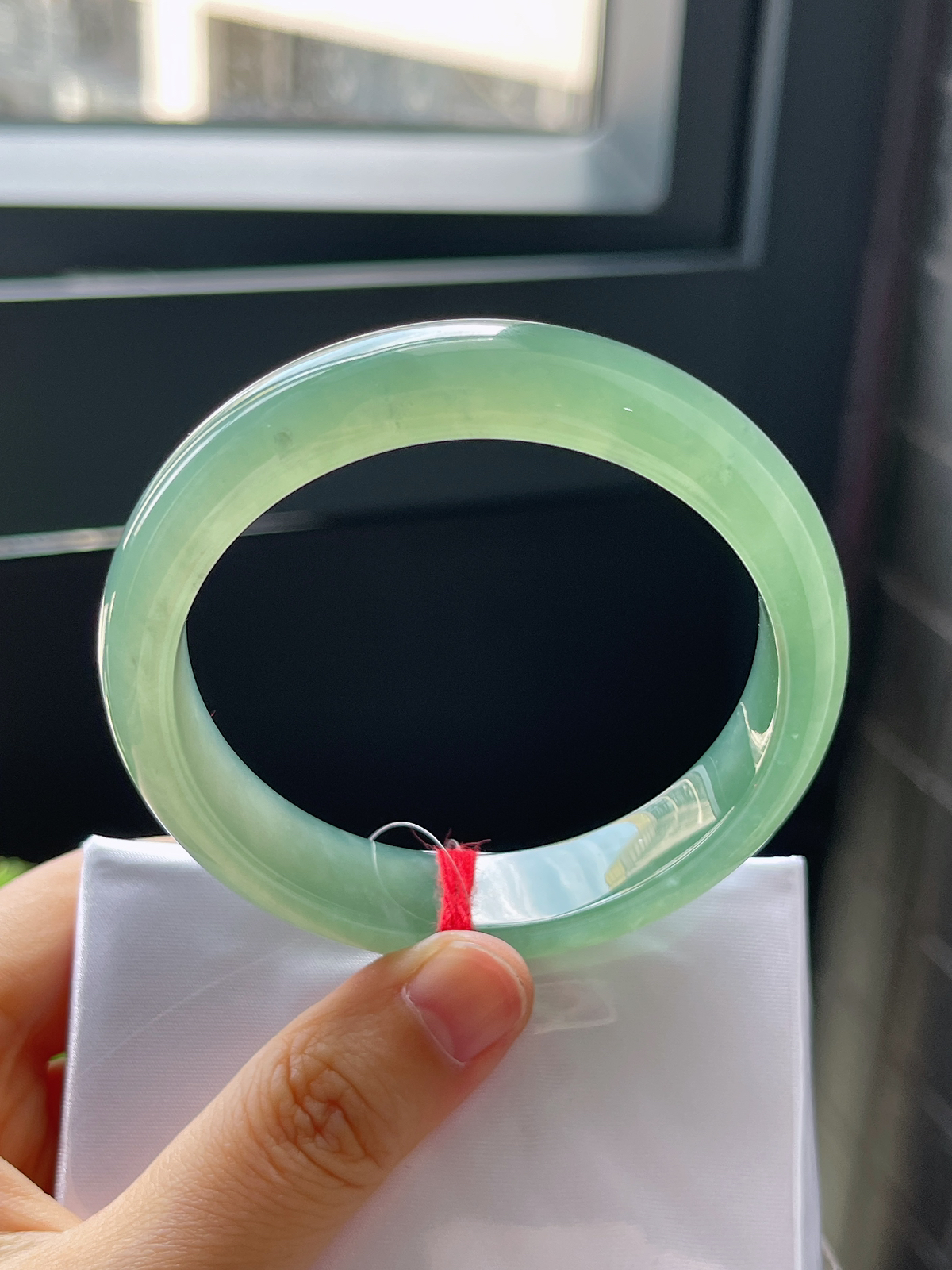 正圈56圈口，翡翠冰种绿色手镯