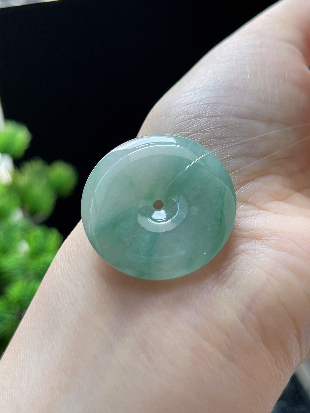 翡翠冰糯种飘花平安扣