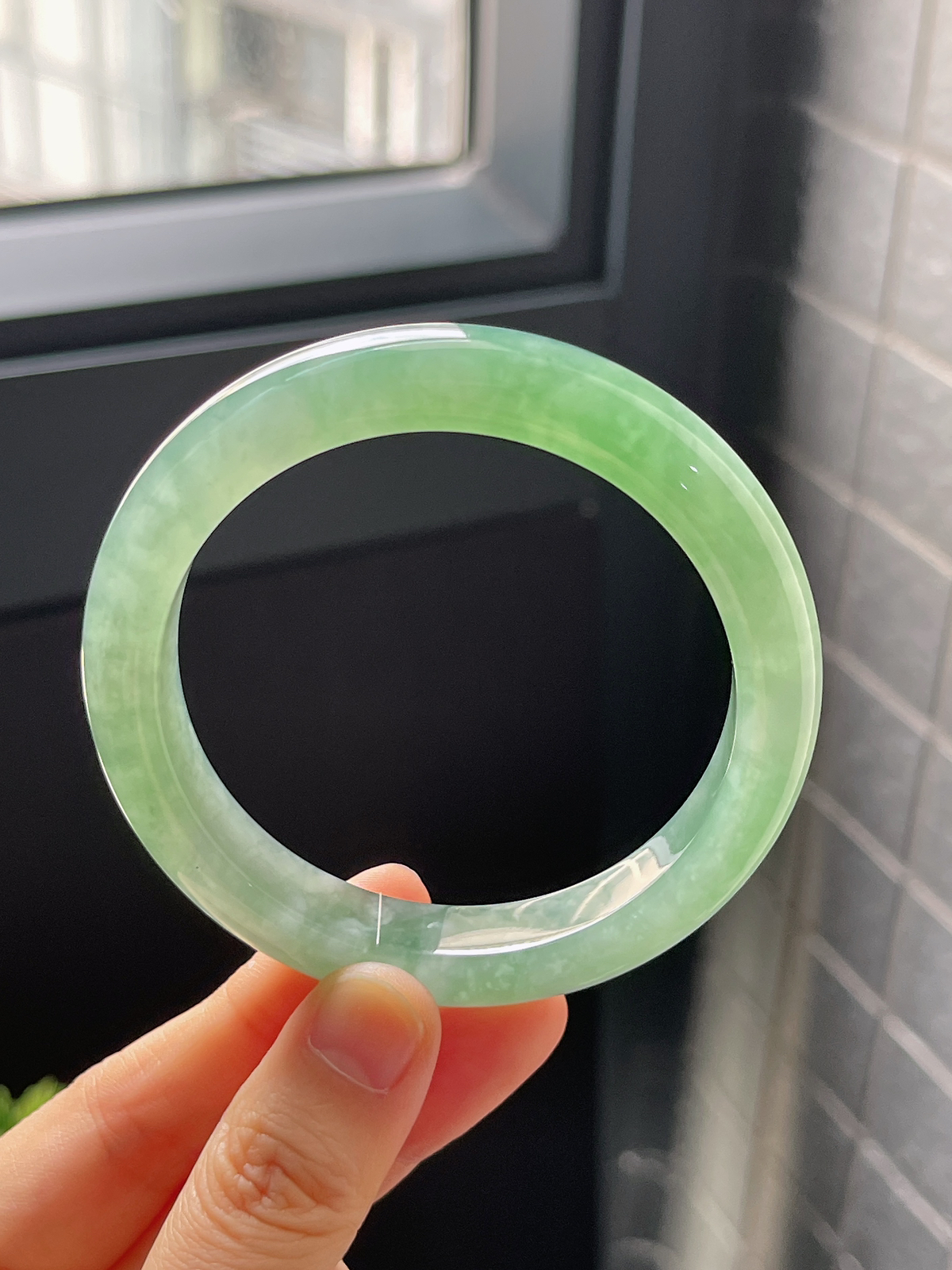 正圈56.5圈口，翡翠冰糯种飘花手镯
