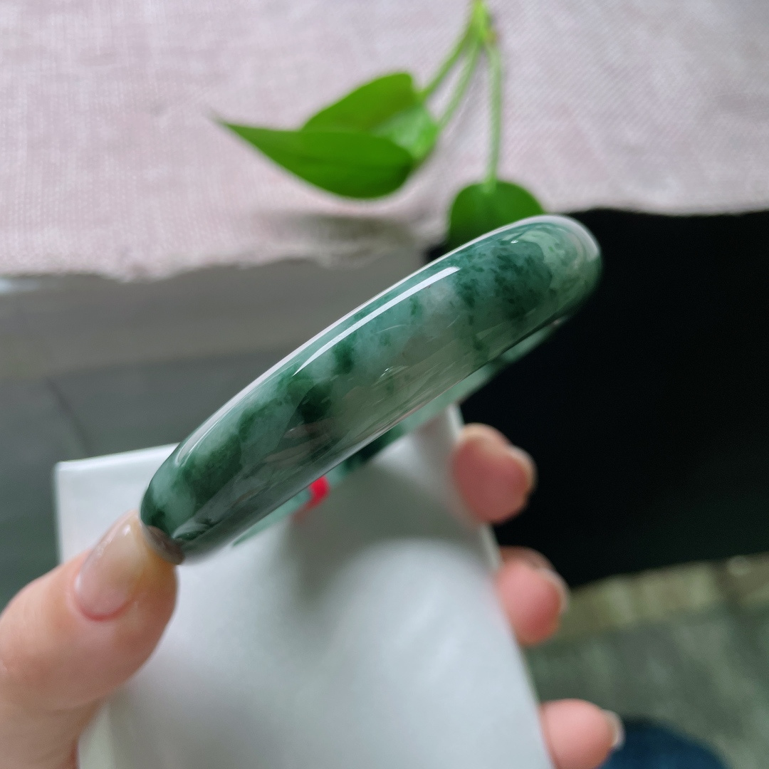 55.7/12.7/8.6，飘花正圈，版型正，厚装饱满，古色古香，一点皮纹不显，ss51342a