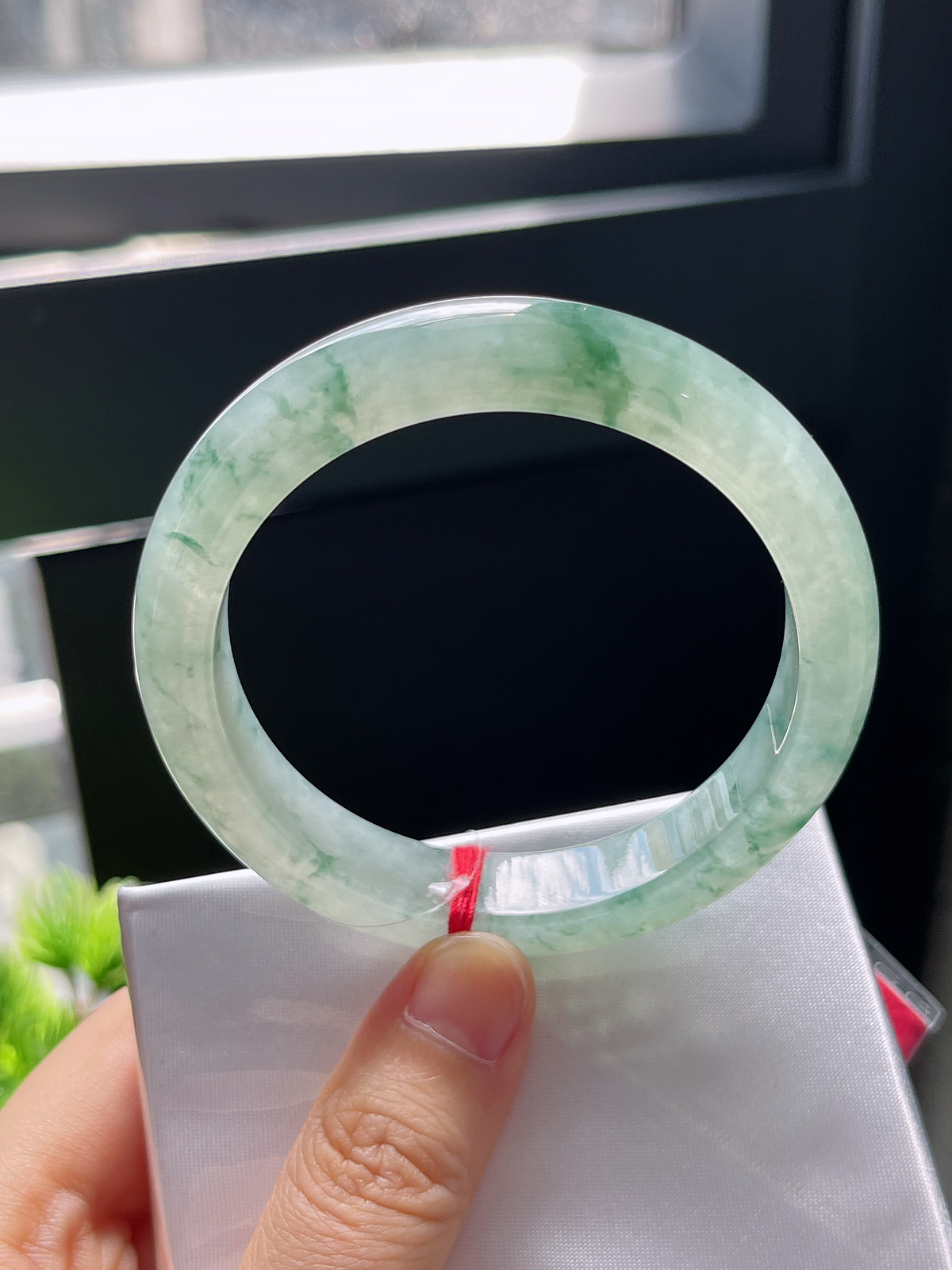 正圈54.3圈口，翡翠冰糯种飘花手镯