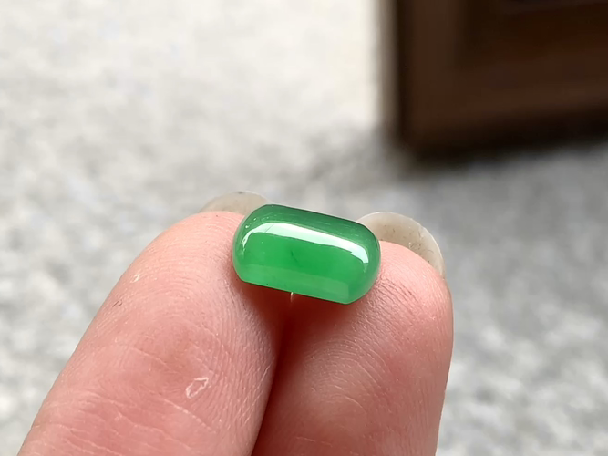 ️ 绿马鞍，尺寸10.5×6.5×3.2
