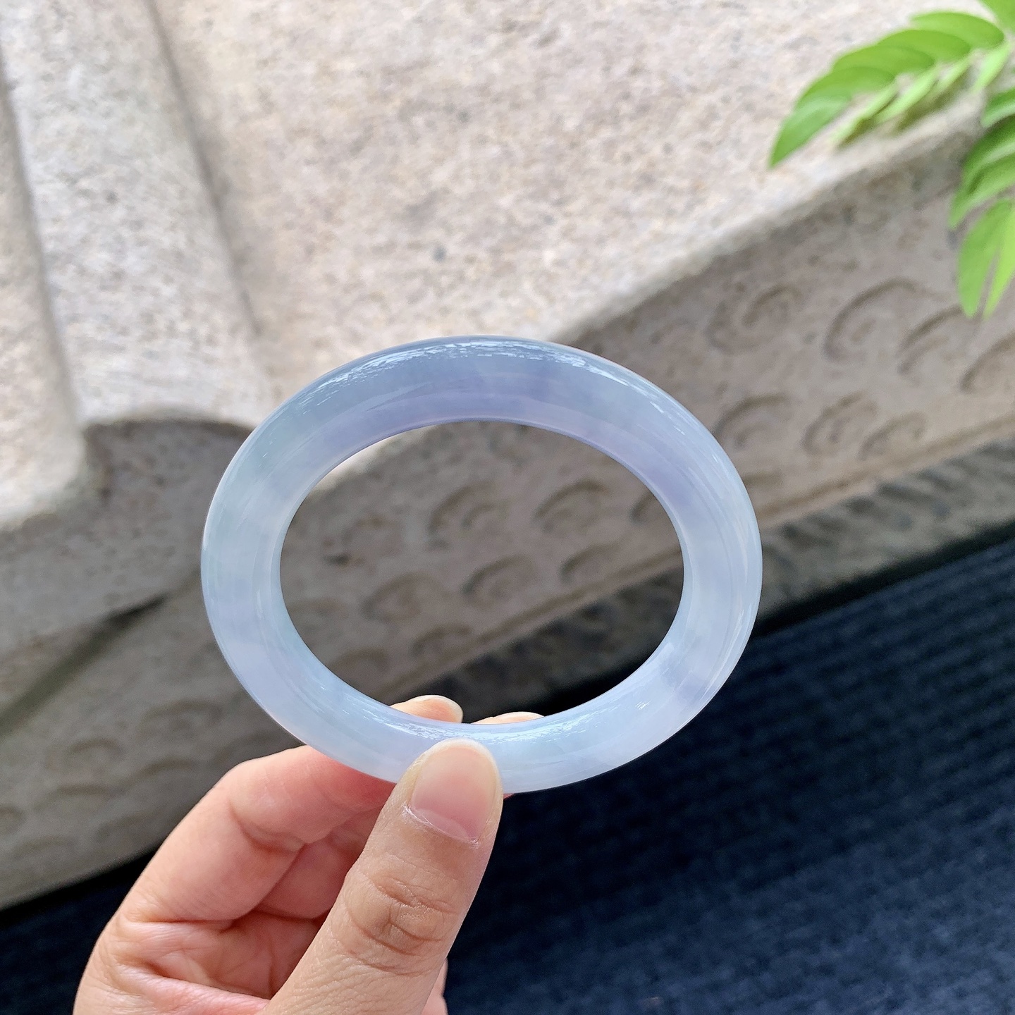 圆条53 54【圈口】54.2/10/10【编码】C5070964【描述】细糯，水润，种老，细腻，无裂
