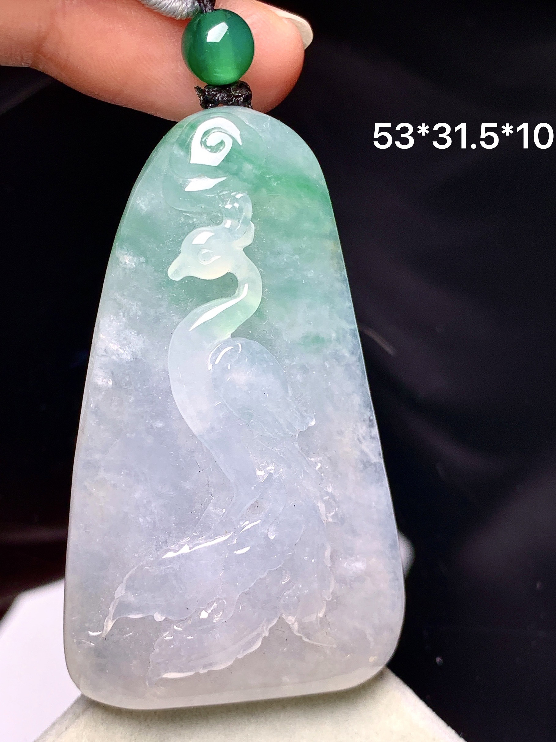 18k金钻镶嵌飘绿仙鹤吊坠 玉质细腻 色泽艳丽清新 水润亮眼 整体尺寸53*31.5*10f4