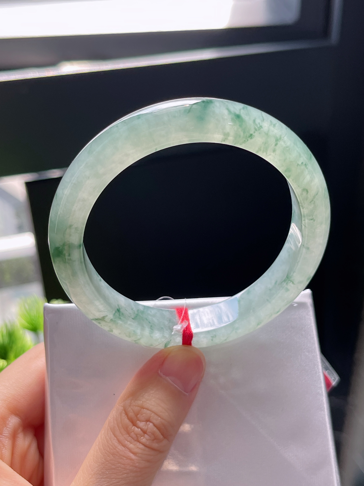 正圈54.3圈口，翡翠冰糯种飘花手镯