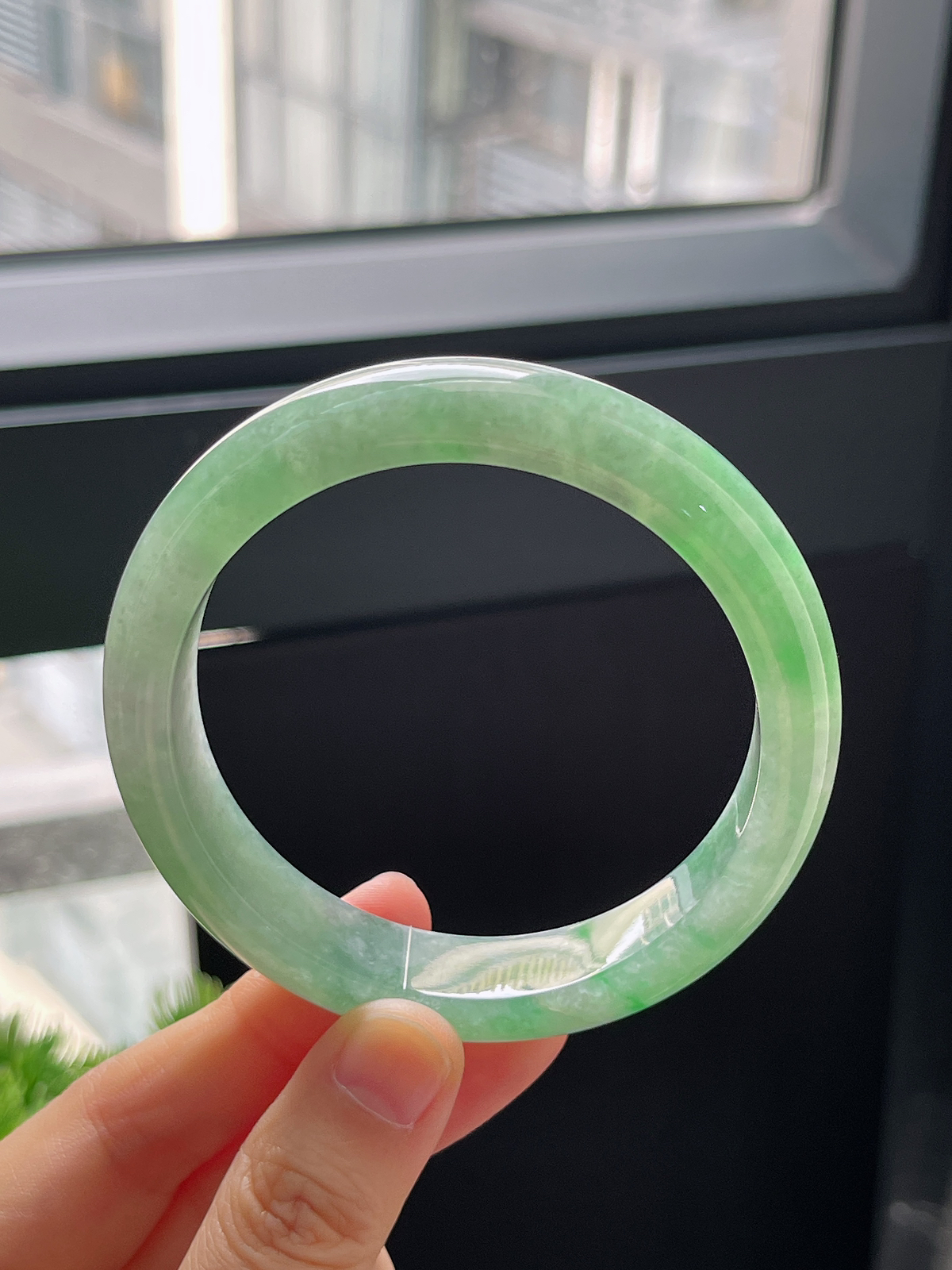 正圈58.3圈口，翡翠冰糯种飘花手镯