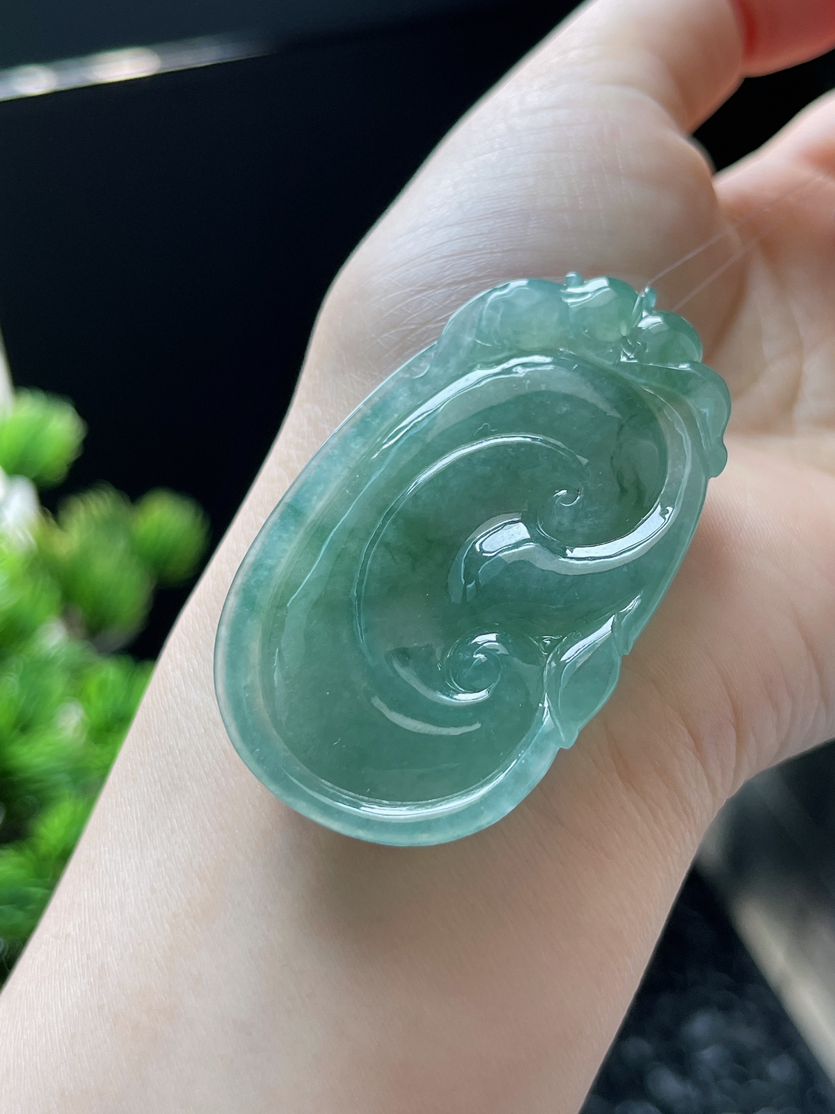 翡翠糯化种飘绿如意