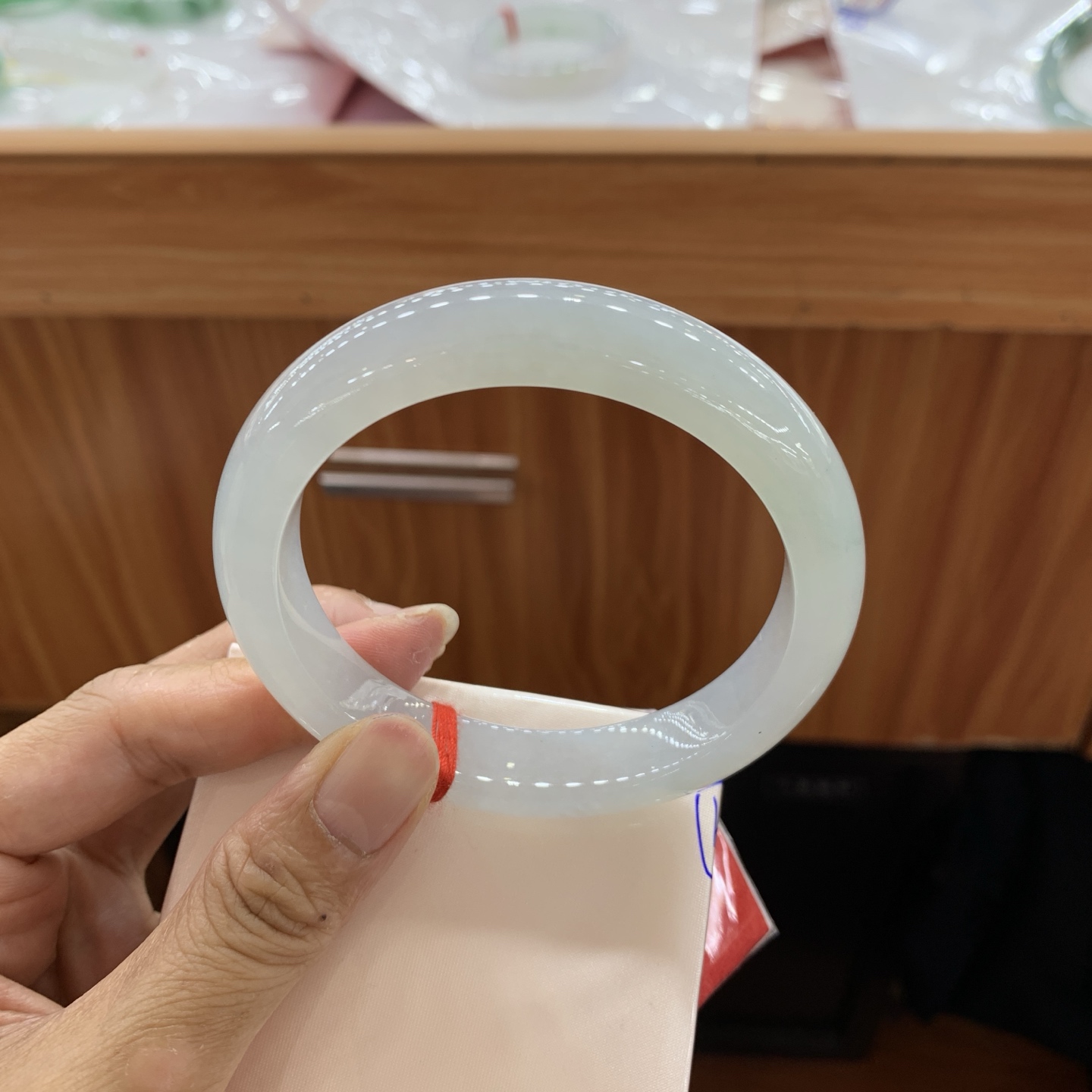 042913CZ，冰底色正圈翡翠手镯，60.2/12.6/8.8