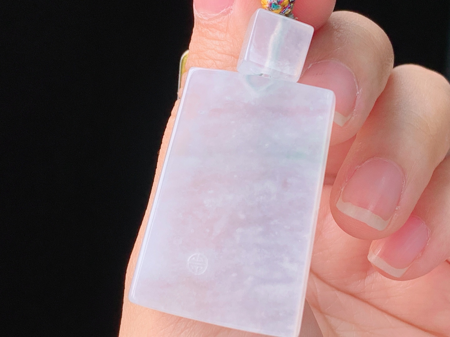 冰飘花仿古牌，花色灵动，清透细腻，无裂，尺寸44.8/35.1/5.3mm，26 Z
