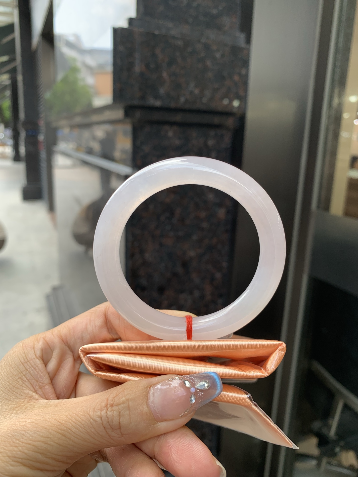 冰粉圆条，54/9.2/9.5，0501-N600，打灯棉线，底妆冰润细腻，淡淡梦幻粉色调，让浪漫有