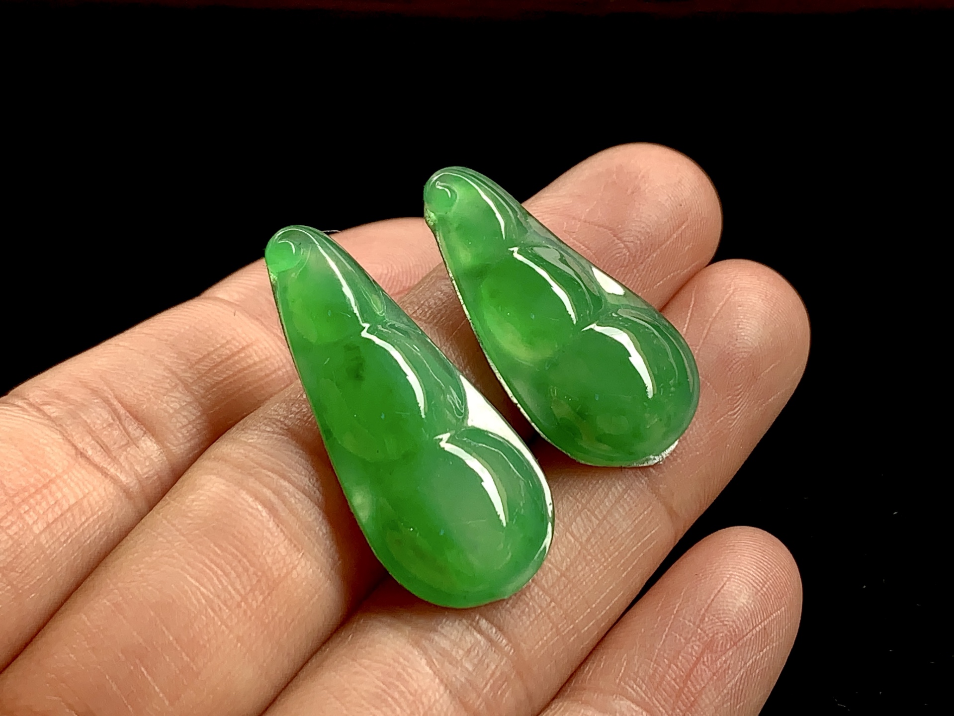 ️ 冰绿福豆一对，底色像一潭碧绿的水，尺寸33.2×14.1×5.2/28.5×14×5.2