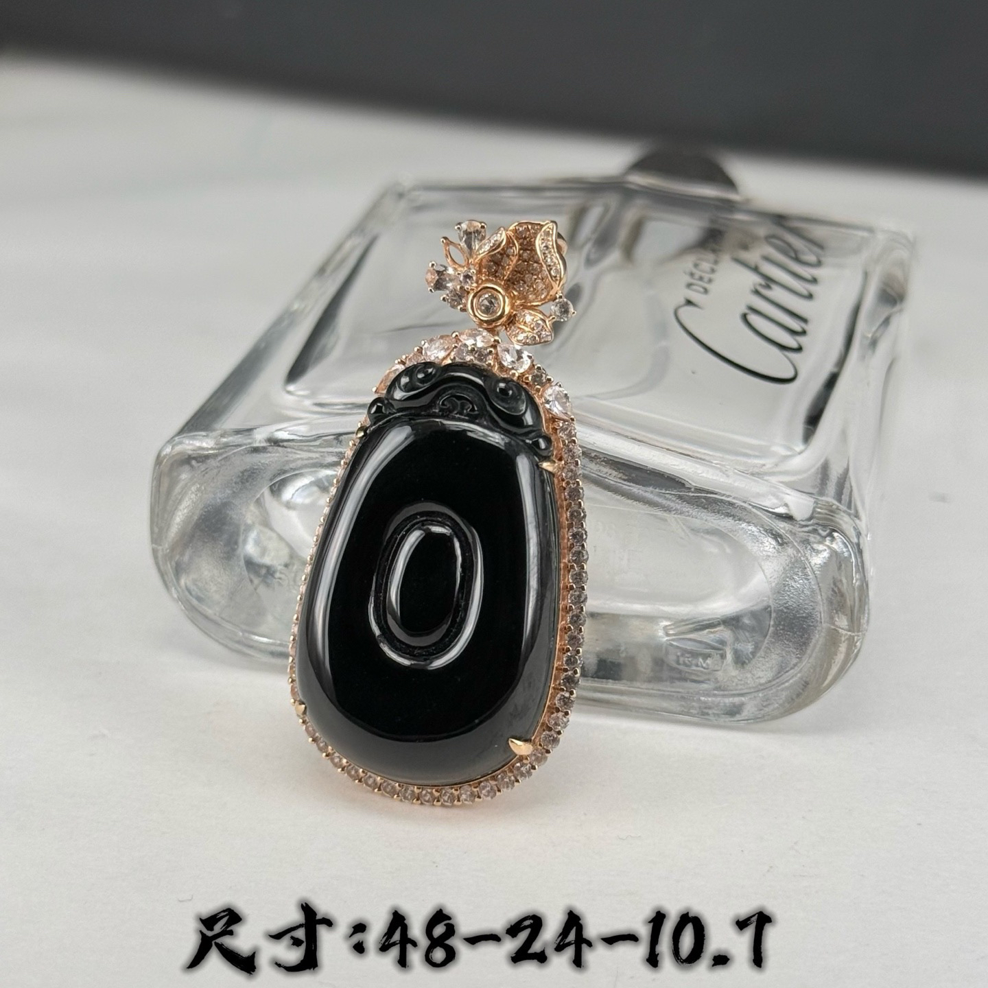 精品18k墨翠福贝吊坠 种好色正 黑度极好 打灯通透 油性十足 尺寸48