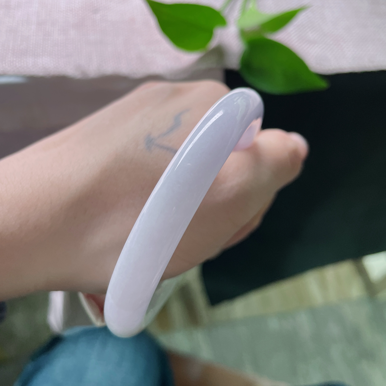 56.5/9.8紫罗兰圆条，水润细腻，甜美，优雅永不过时，皮纹，ss52052a..