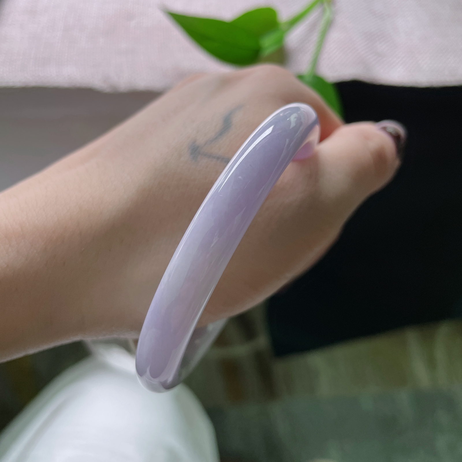 54.3/8.8，紫罗兰圆条，颜色分布均匀，瑰姿艳逸，雍容华贵，皮纹，ss50510a..