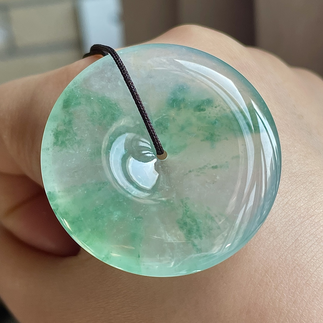 ️冰种飘花平安扣吊坠，饱满水润，无裂，裸石尺寸36/6，编码0102好数字