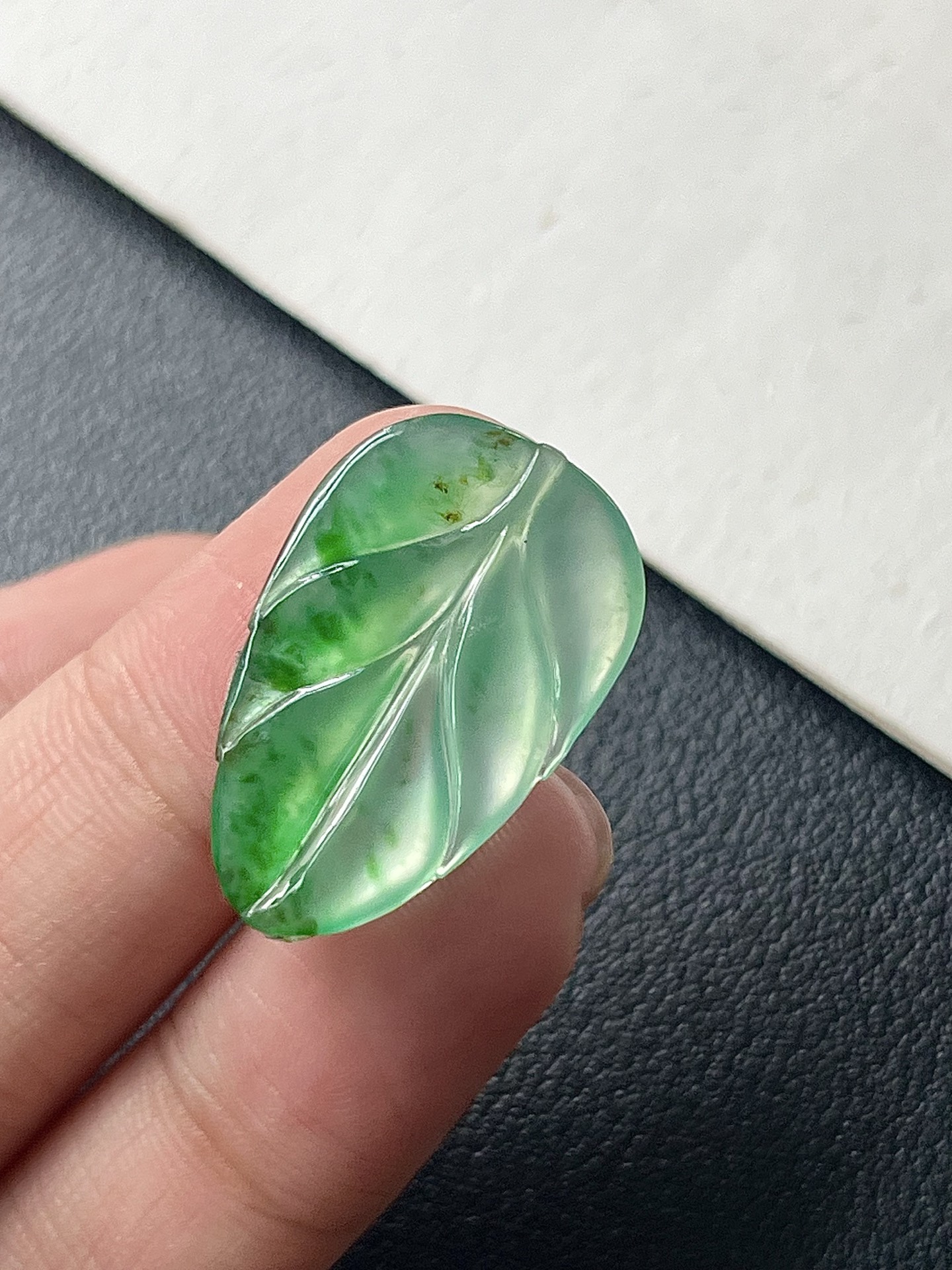 ️【玉叶】飘花灵动，种老细腻形体佳，尺寸：25.9/16.4/2.4，asd152