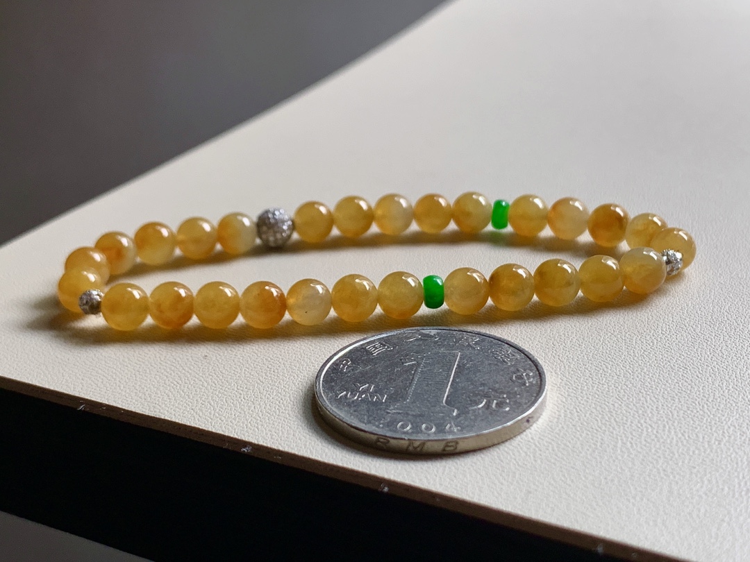 ️ 冰种黄翡珠串 色泽金黄漂亮，灵动无比，尺寸5.8
