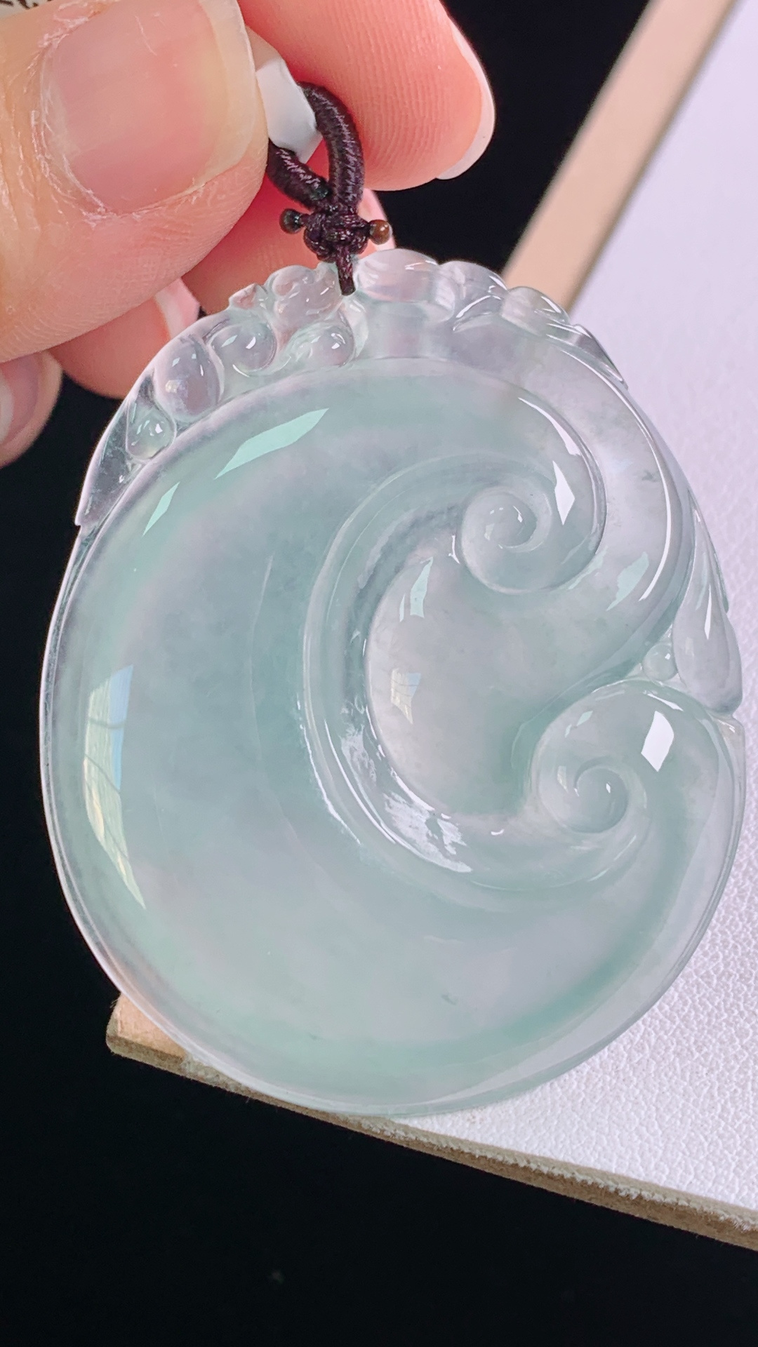 ️如意，无裂，尺寸48.1/39.4/5.8mm，编号27