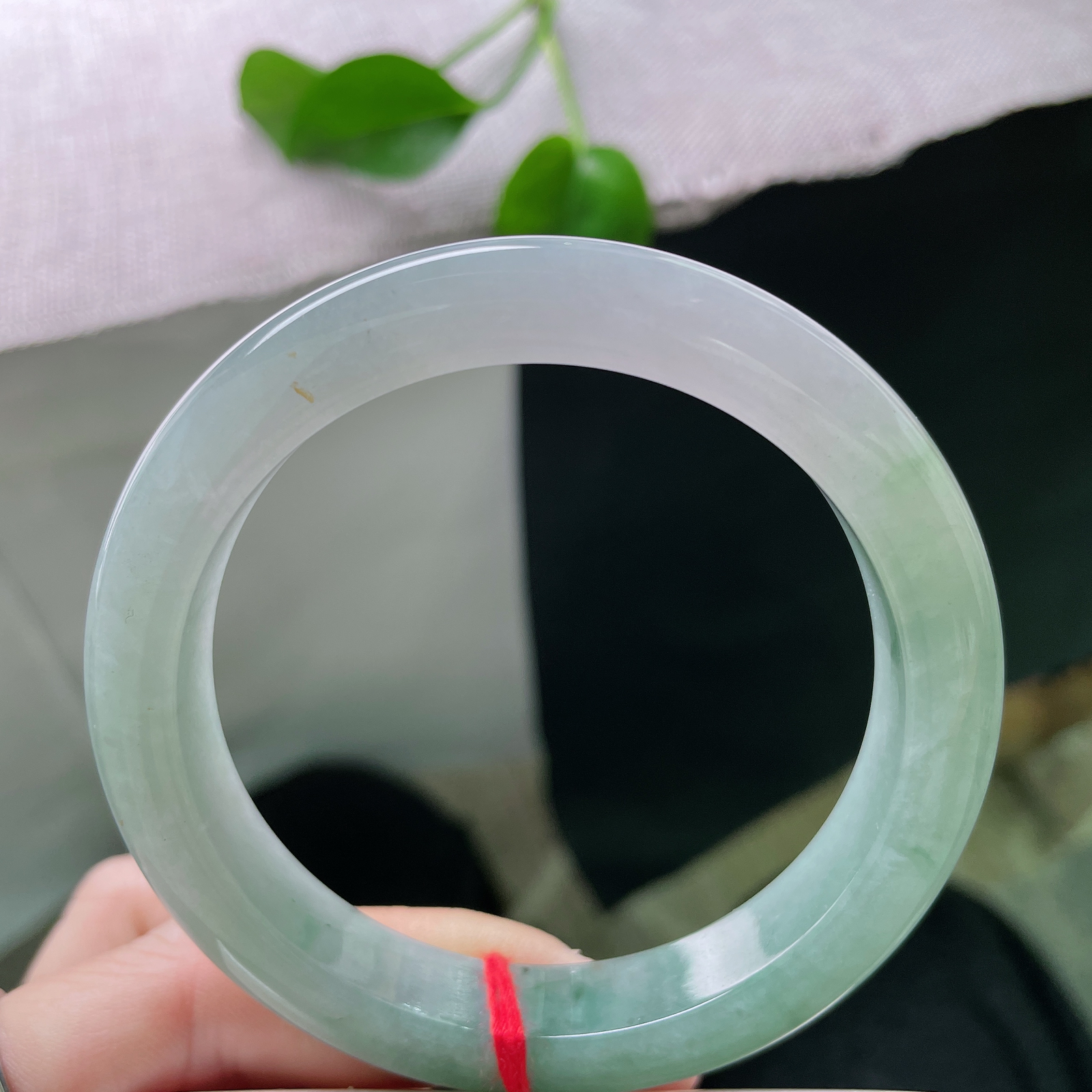 58.8/11.8/8.7，油绿底正圈，种老，颜色由浅入深，过渡自然，一点皮纹不显ss50607a